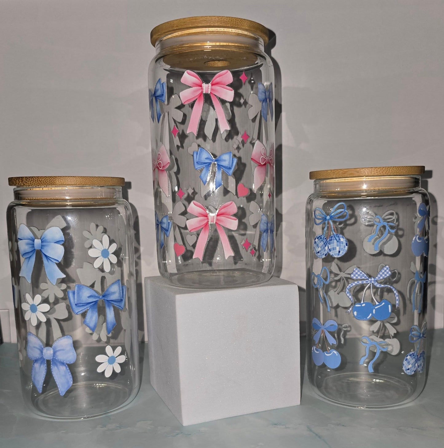 Elegant Bows Tumbler with Bamboo Lid, Straw & Cleaning Brush